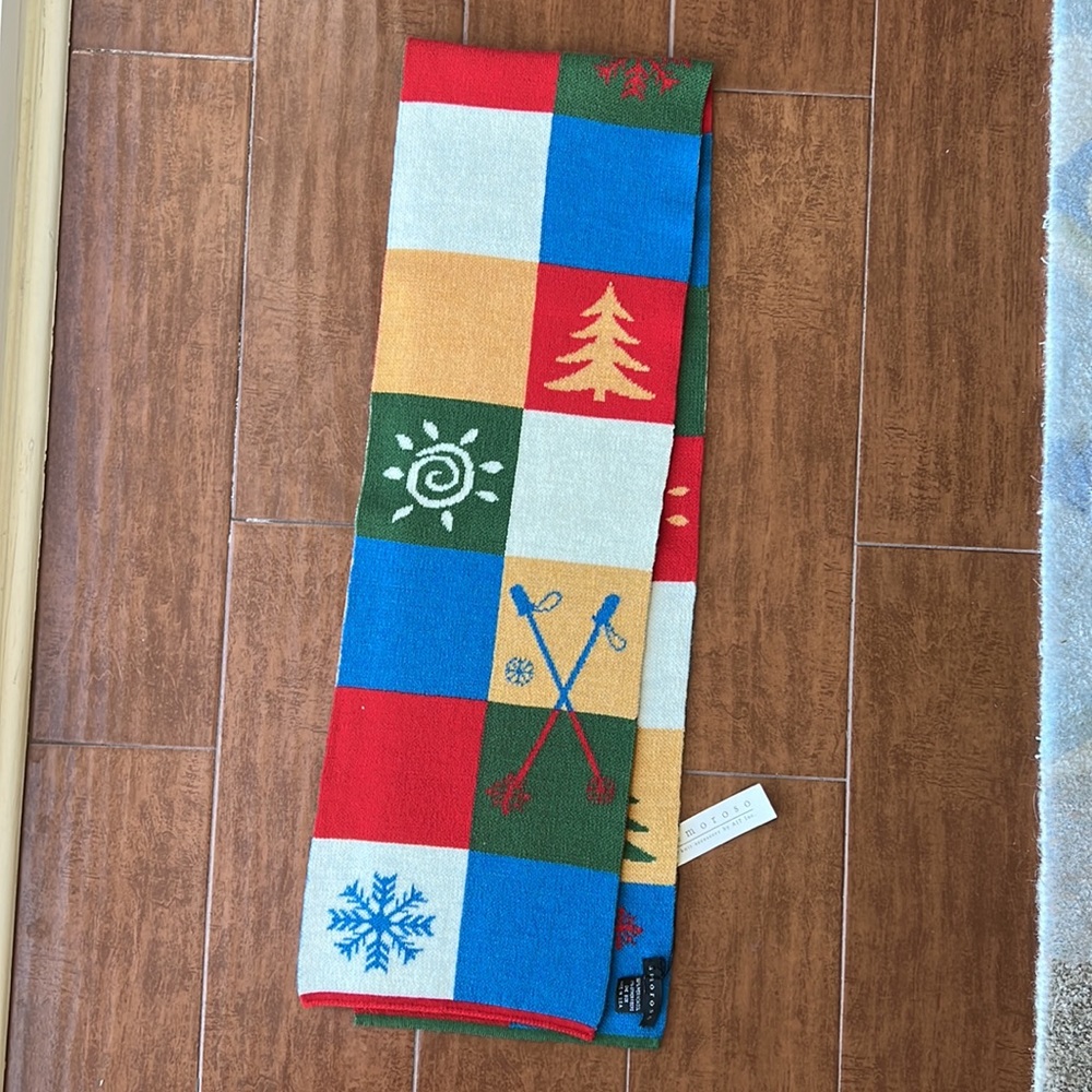 Colorful Winter Patterned Scarf - Picture 5 of 7